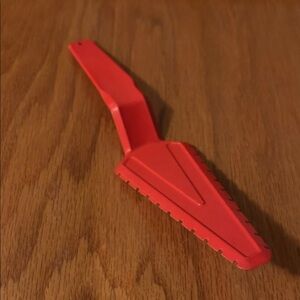 Vintage Tupperware Pie Server